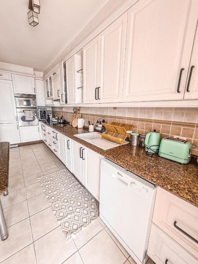 Oceanview Boutique House, 125 Sqm, Parking, Sunset Rooftop Costa Adeje  Bagian luar foto